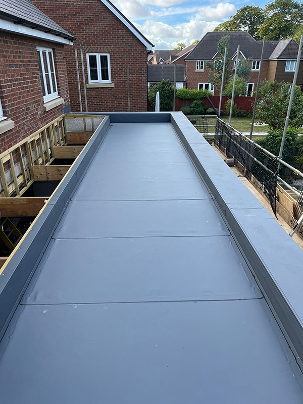 valkyrie roofing flat rubber roof installation bracknell